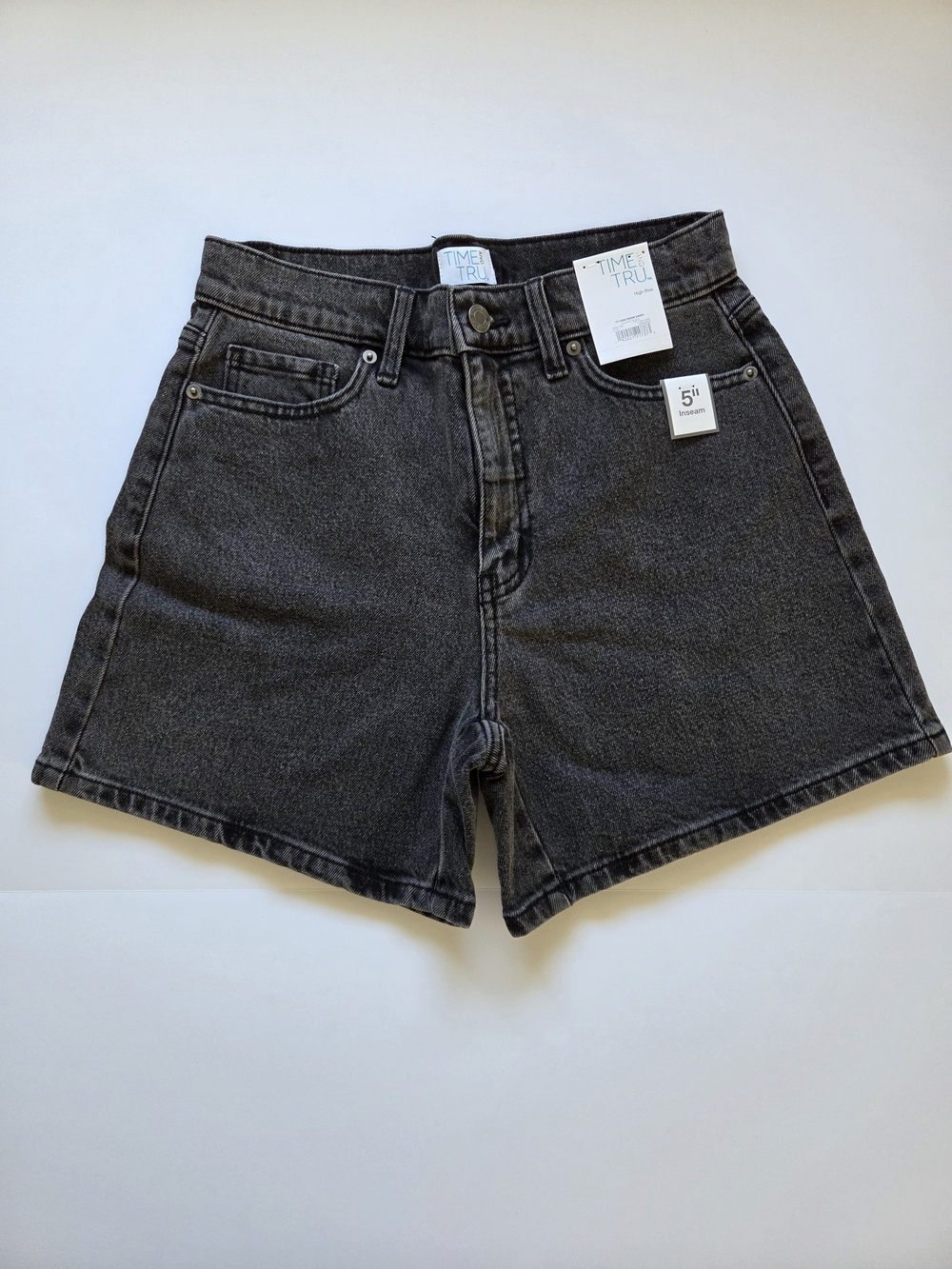 Time and Tru Women's High-Rise Washed Black Denim Jean Shorts